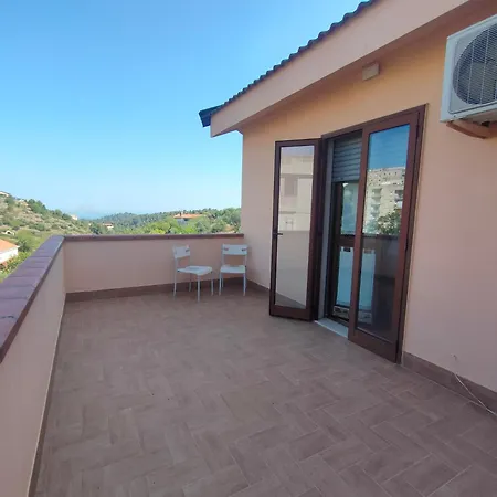 Il Castello 3* Vico Del Gargano